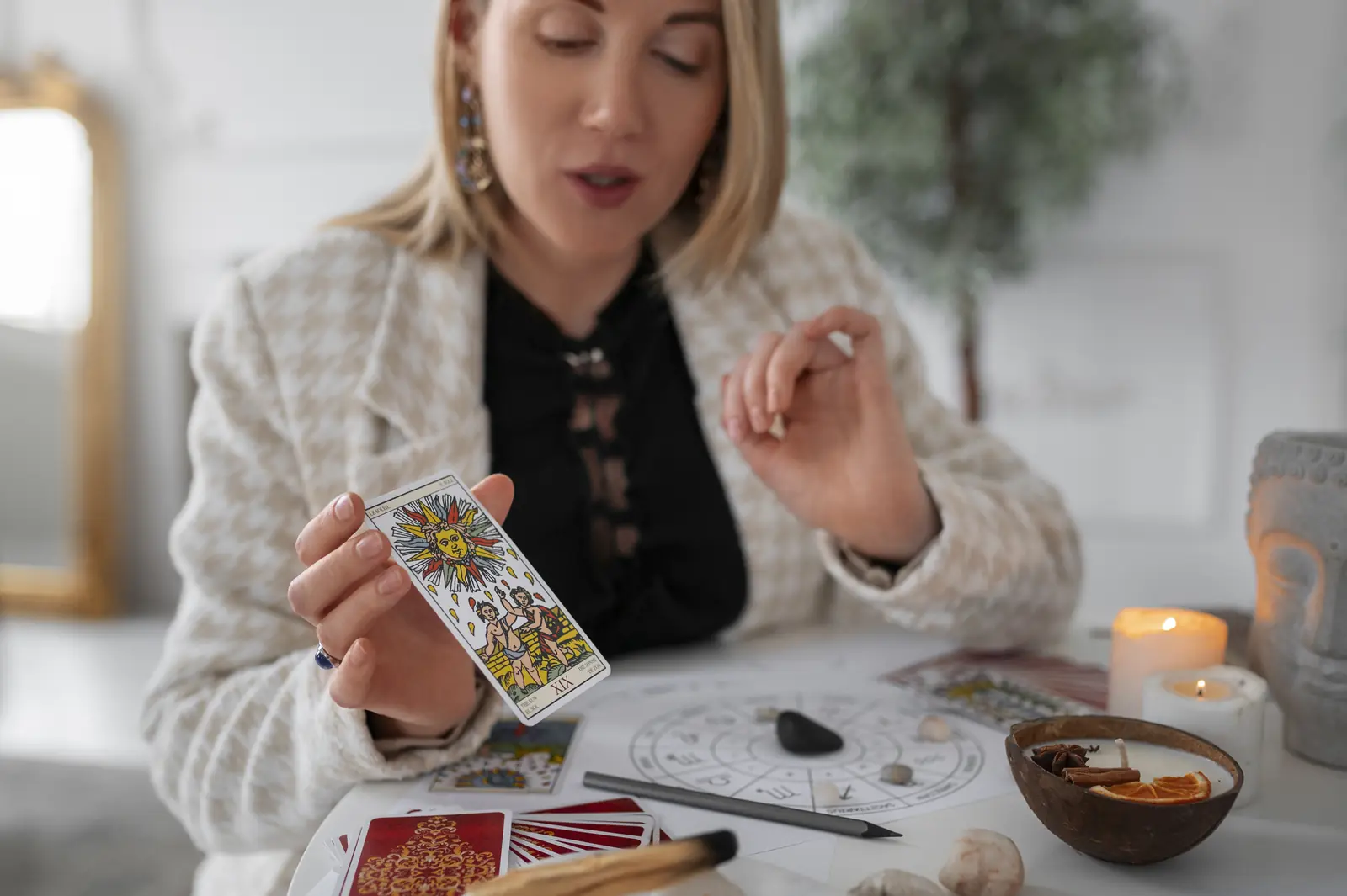 Lectura de tarot relacionada con convivencia de pareja